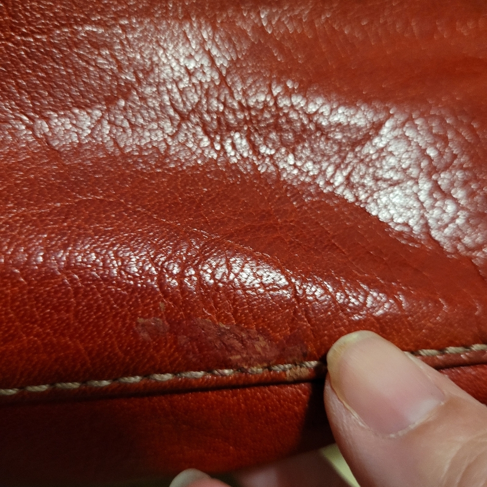 Fossil Red Leather Double Front Utility Pocket Hobo Shoulder Bag - Picture 11 of 11